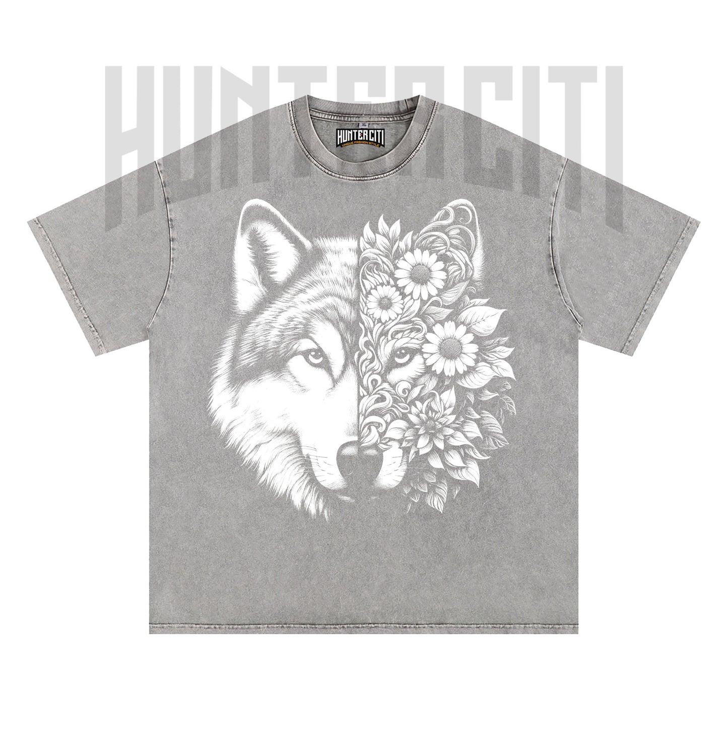 Floral Wolf Face T-Shirt, Wolf and Flowers Graphic Tee, Vintage 90s Style Oversize Unisex T-Shirt, Artistic Wolf Lover Gift