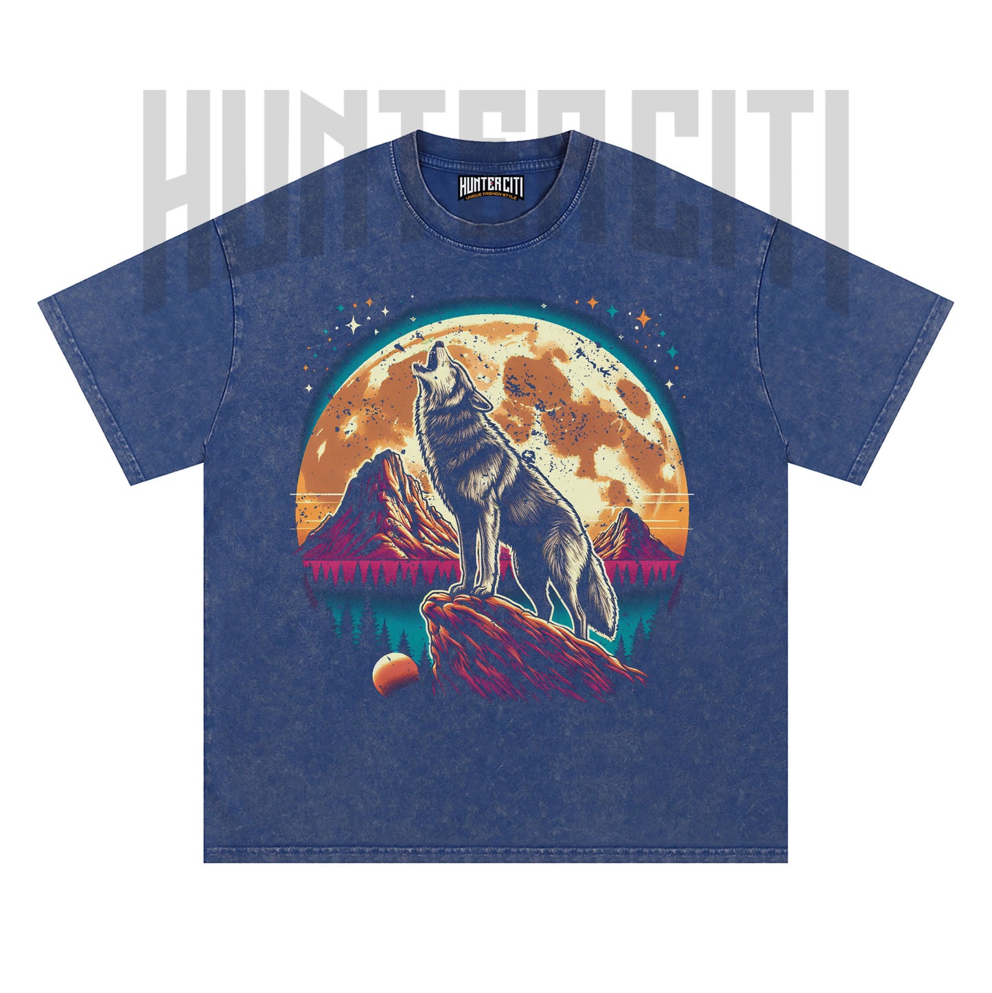 Vintage 90s Wolf Moon T-Shirt, Howling Wolf Graphic Tee, Retro Nostalgia T-shirt, Fun Nature Lover Gift, Oversize Unisex