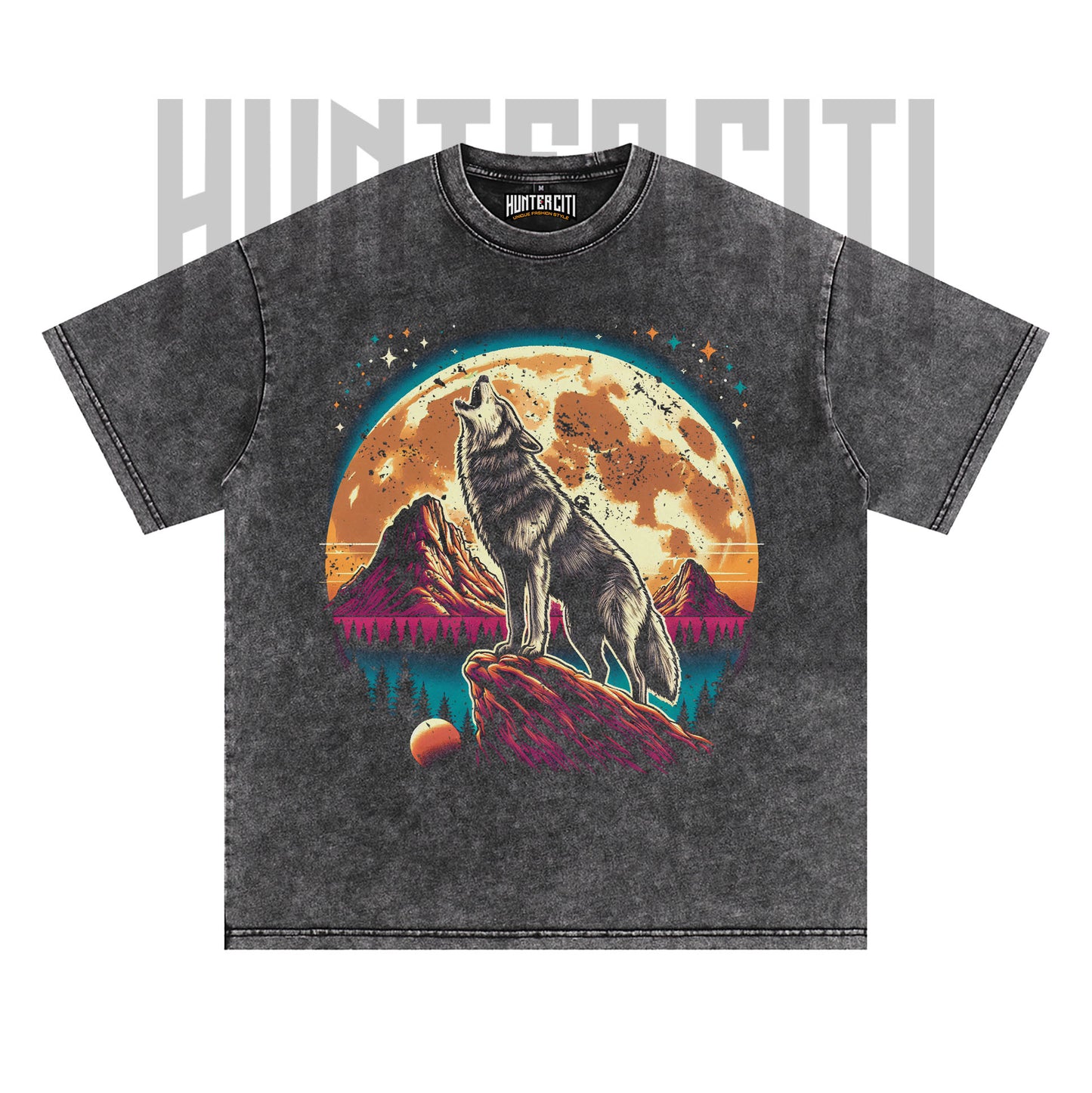 Vintage 90s Wolf Moon T-Shirt, Howling Wolf Graphic Tee, Retro Nostalgia T-shirt, Fun Nature Lover Gift, Oversize Unisex