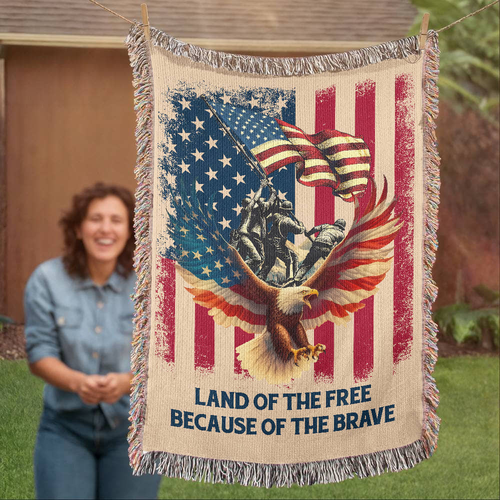 Military Memorial Woven Blanket – American Flag, Bald Eagle & Soldiers – Patriotic 4th of July Gift USA