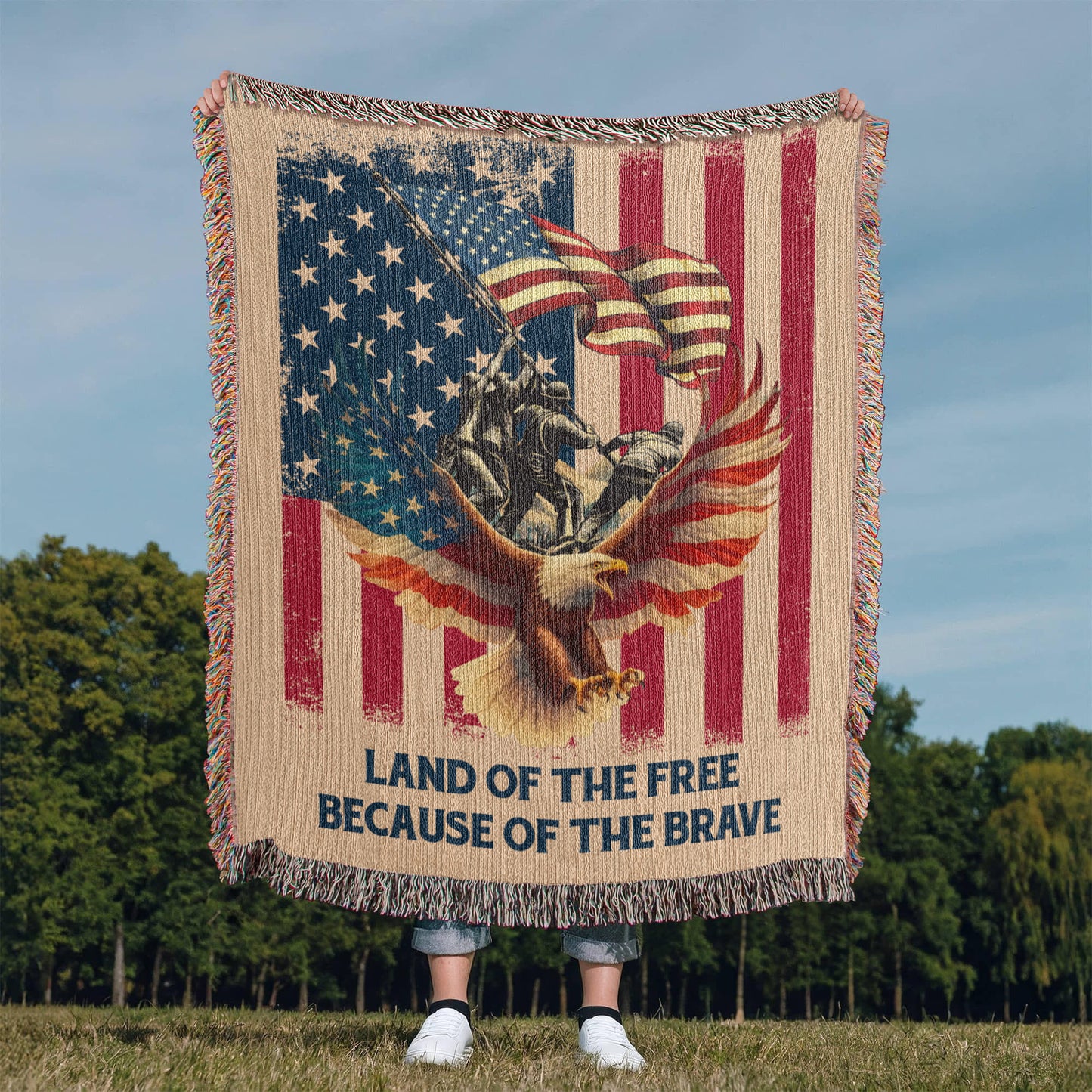 Military Memorial Woven Blanket – American Flag, Bald Eagle & Soldiers – Patriotic 4th of July Gift USA