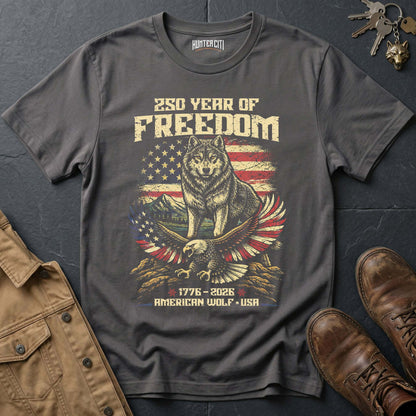 250 Years of Freedom American Wolf T-Shirt - 1776 2026 Patriotic Wolf Eagle Graphic Tee USA Anniversary Gift for Men