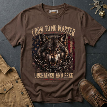 I Bow to No Master Unchained and Free T-Shirt - Patriotic Wolf Graphic Tee Born Free Die Wild USA Gift for Men