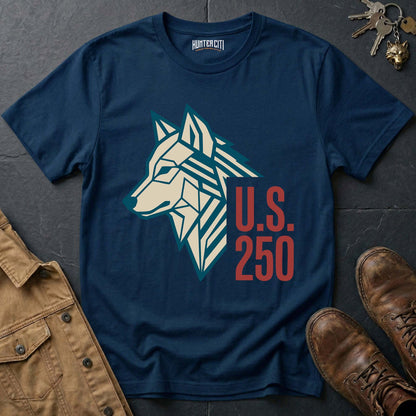 US 250 Wolf T-Shirt - America 250th Anniversary Geometric Wolf Minimalist Patriotic Graphic Tee USA Gift