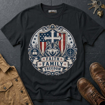 Faith Family Freedom Wolf T-Shirt - Christian Patriotic Wolf Graphic Tee USA Gift for Men