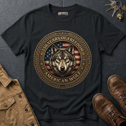 250 Years of Freedom American Wolf T-Shirt - America 1776 2026 Patriotic Wolf Coin Badge Anniversary Graphic Tee USA Gift for Men