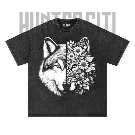 Floral Wolf Face T-Shirt, Wolf and Flowers Graphic Tee, Vintage 90s Style Oversize Unisex T-Shirt, Artistic Wolf Lover Gift