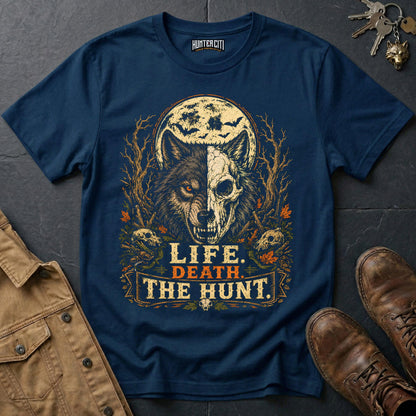 Life. Death. The Hunt. Vintage Wolf Halloween T Shirt