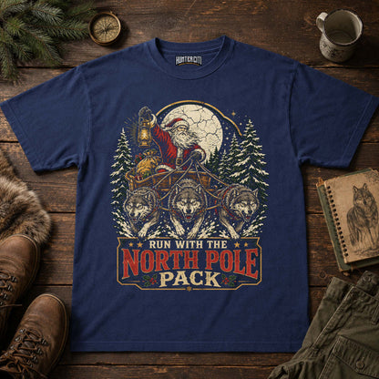 Santa Wolf Sleigh Vintage Christmas Unisex T-Shirt