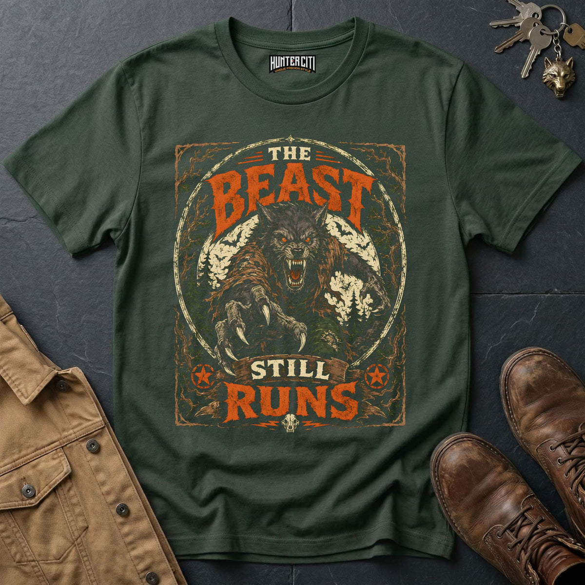 The Beast Still Runs - Werewolf Chase Horror Vintage Wolf Halloween T Shirt