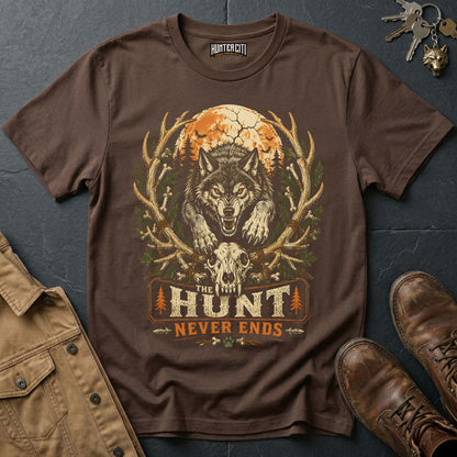 The Hunt Never Ends Vintage Wolf Halloween T Shirt