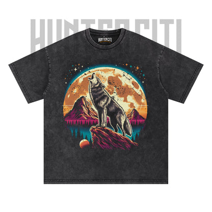 Vintage 90s Wolf Moon T-Shirt, Howling Wolf Graphic Tee, Retro Nostalgia T-shirt, Fun Nature Lover Gift, Oversize Unisex